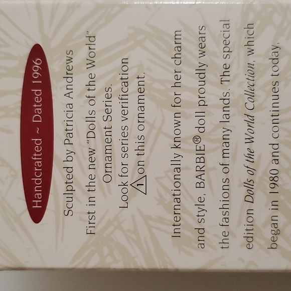 Hallmark Native American Barbie 'Dolls of the World' collector series 1996 NIB - Picture 2 of 11